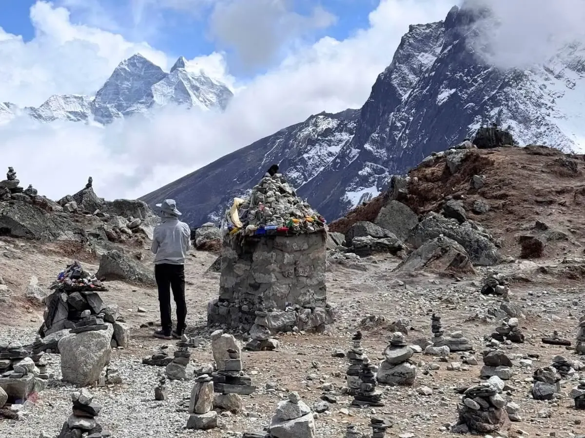 everest-memorial